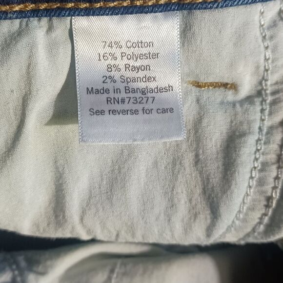 691447.....Nine West Straight Capri Size 4, W26" 24"Inseam 10"Rise - Picture 6 of 6